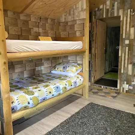 Strickland Arms Han/Misafirhane